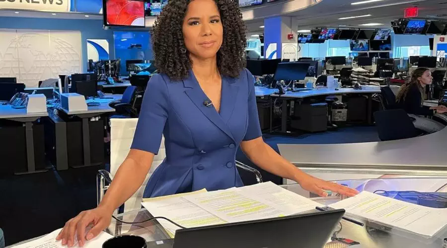 Adriana Diaz (Journalist), CBS News, Age, Husband, Salary and Net Worth