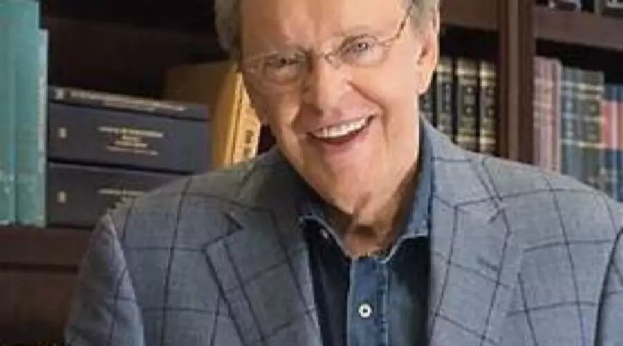 Charles Stanley, In Touch Ministries, Wife, Children, Books, & Cancer