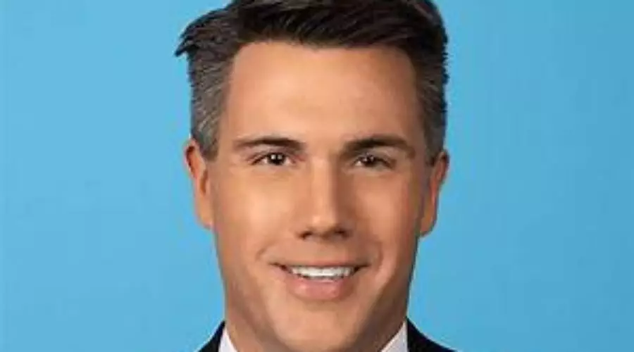 Leland Vittert, NewsNation, Fox News, Wife, Eye, Political Party And Salary