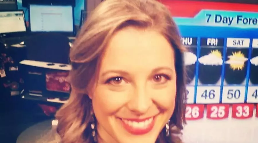 Lindsey Slater-WISN 12 News,  Bio, Husband, Children, New House & Tattoo