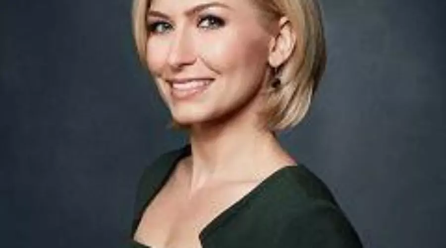 Morgan Brennan CNBC, Age, Husband, Height, Salary and Net Worth