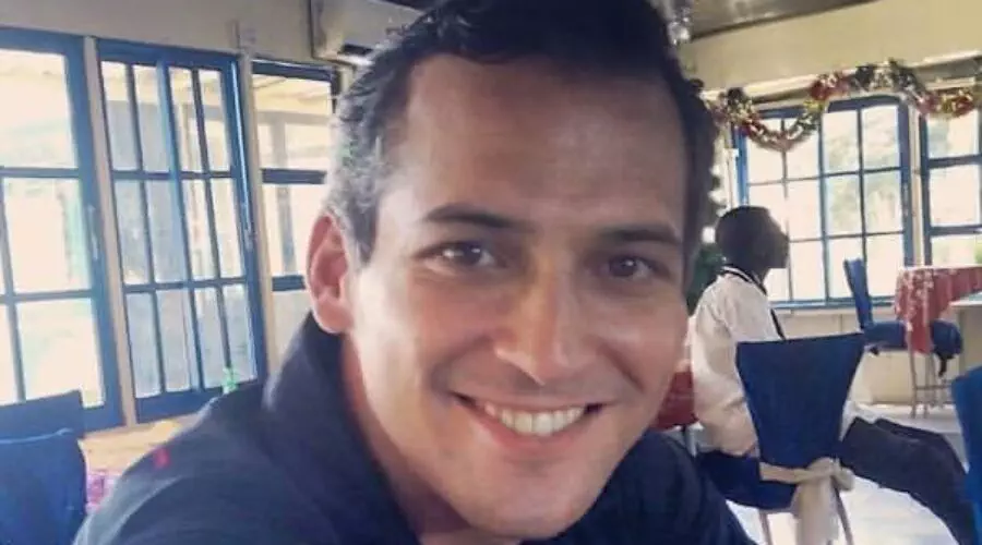 Nick Schifrin, PBS, Parents, Religion, Age, Wife, Children & Gay