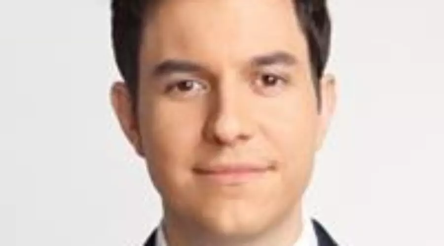 Tom Llamas – NBC News, Lester Holt, Biography, Age, Family, and Career